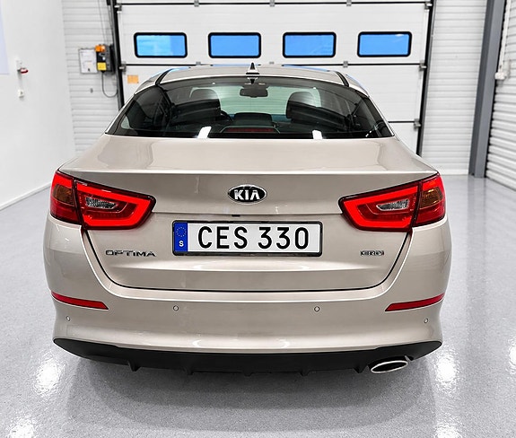 Kia Optima 6 of 15