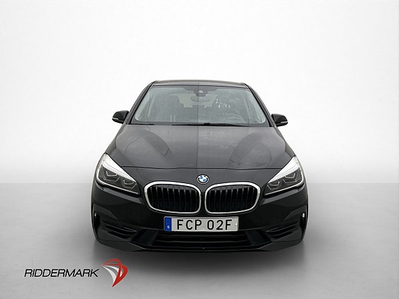 BMW 225xe 2 of 30