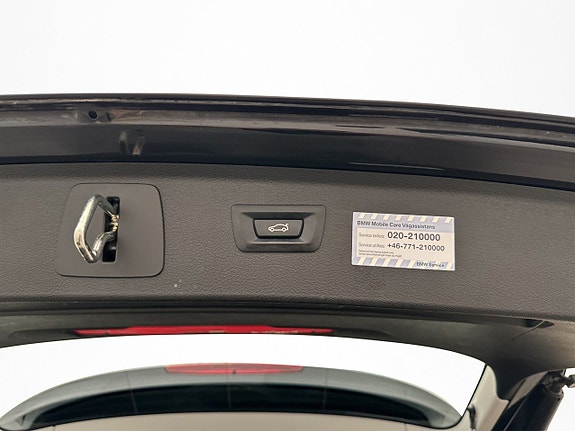 BMW 225xe 26 of 30