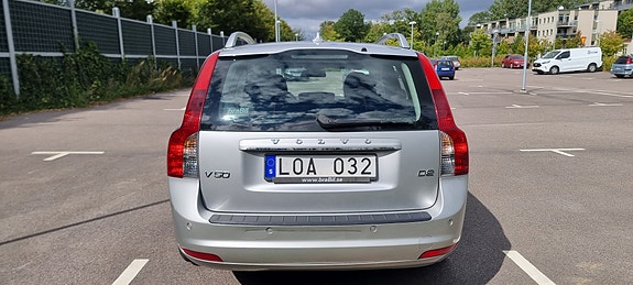 Volvo V50 6 of 13
