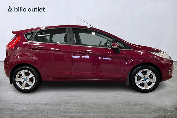 Ford Fiesta 7 of 21