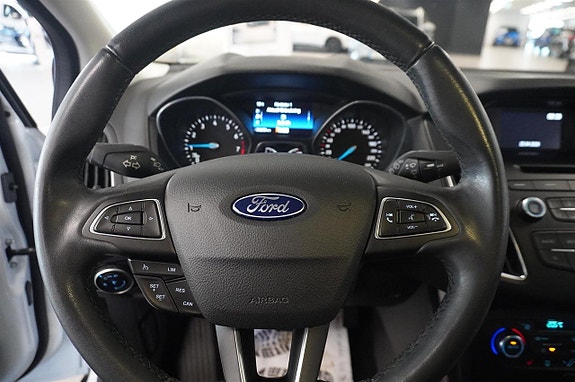 Ford Focus 12 of 12