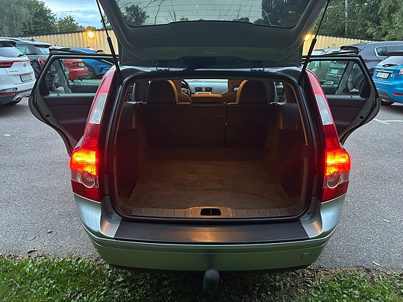 Volvo V50 5 of 18