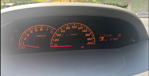 Toyota Yaris 5 of 6