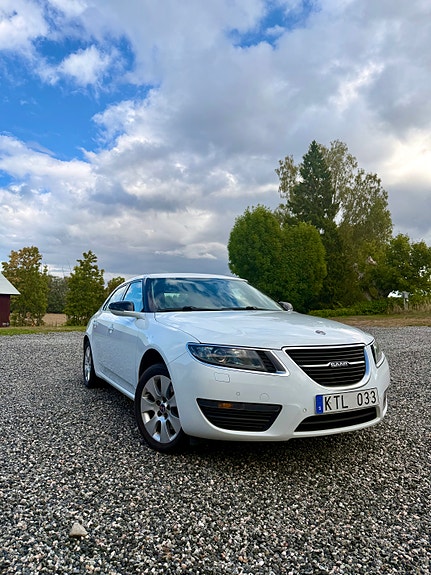 Saab 9-5 2 of 11