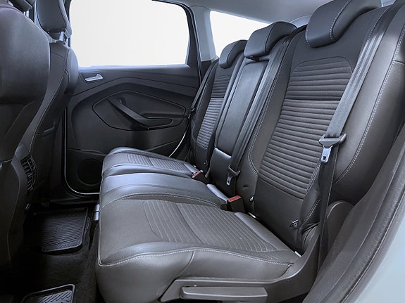 Ford Kuga 14 of 17