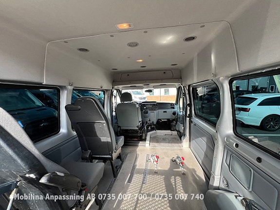 Ford Transit 25 of 30