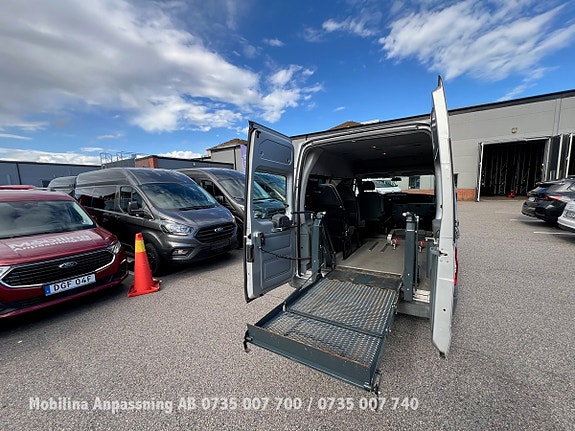Ford Transit 26 of 30