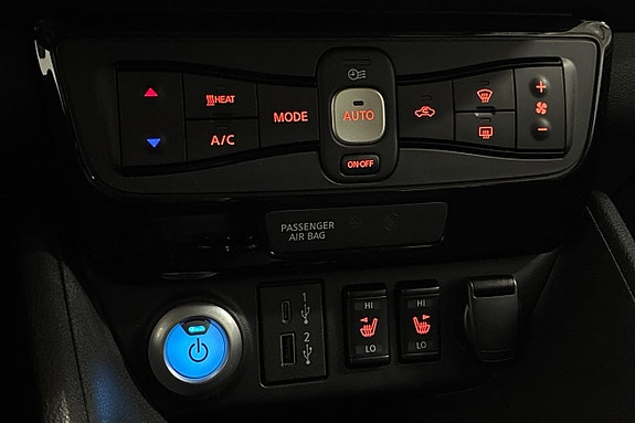 Nissan Leaf 23 of 25