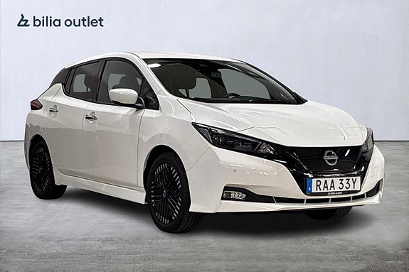 Nissan Leaf 4 of 25