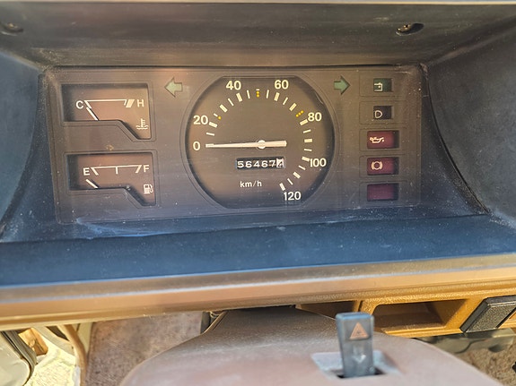 Daihatsu Hijet 5 of 5
