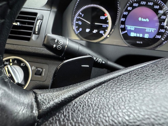 Mercedes-Benz C180 19 of 26