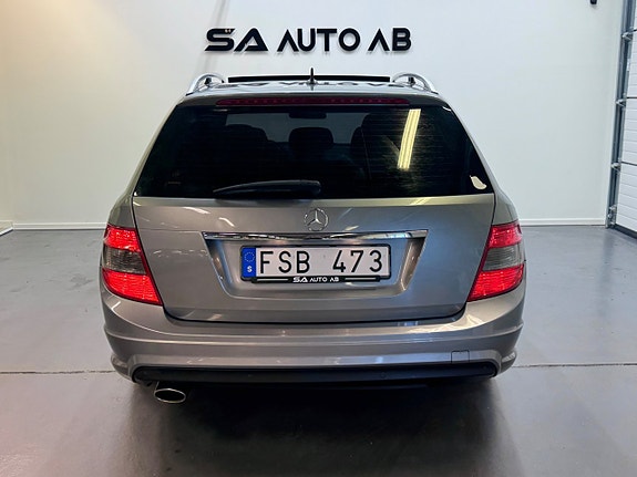 Mercedes-Benz C180 8 of 26