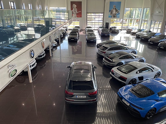 Audi SQ7 3 of 21