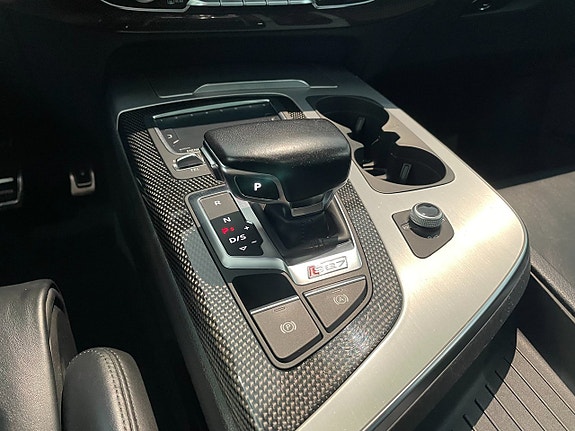Audi SQ7 13 of 21