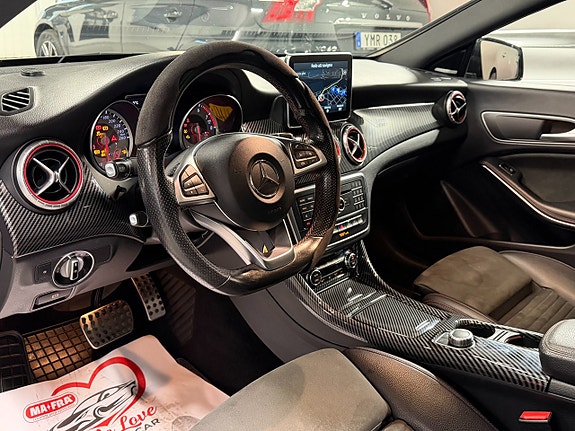 Mercedes-Benz CLA200 15 of 28