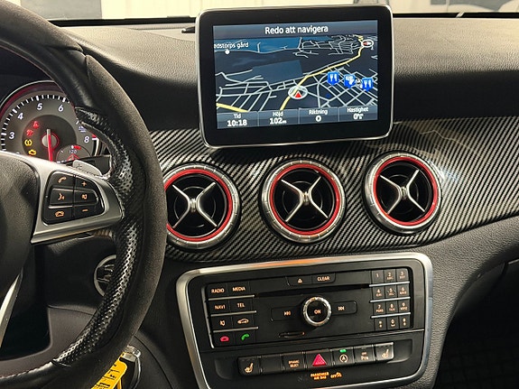 Mercedes-Benz CLA200 17 of 28