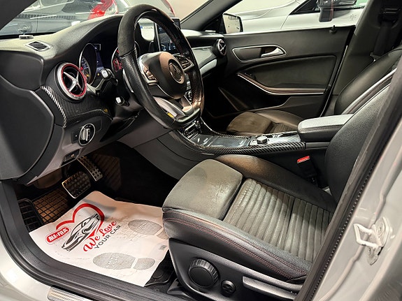Mercedes-Benz CLA200 23 of 28