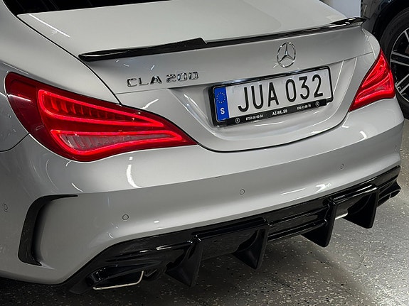 Mercedes-Benz CLA200 6 of 28