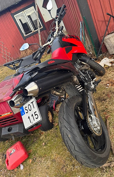 KTM Duke 2 2 of 3