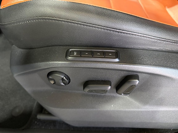 Volkswagen Tiguan 18 of 30