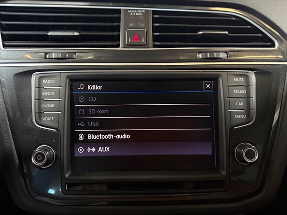Volkswagen Tiguan 28 of 30