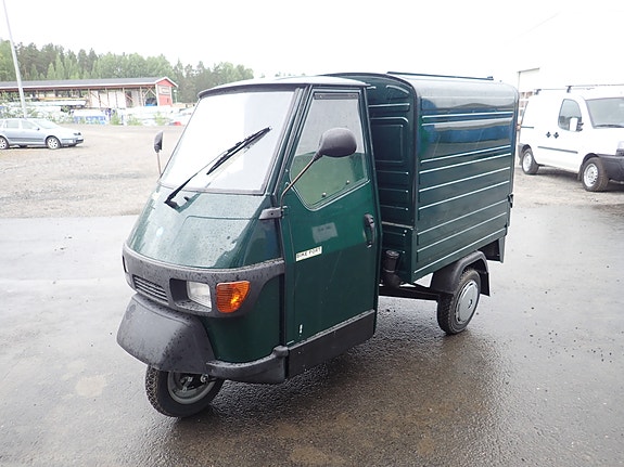 Piaggio Ape 50 2 of 9