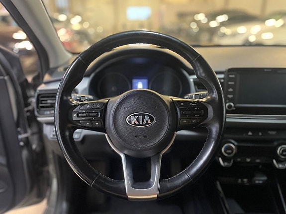 Kia Rio 19 of 27
