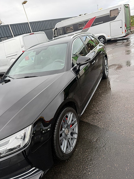 Audi A4 15 of 21