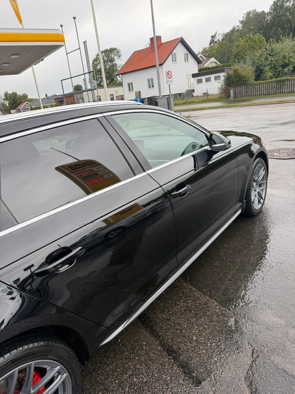 Audi A4 4 of 21