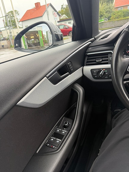 Audi A4 20 of 21