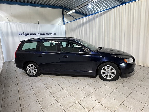 Volvo V70 4 of 18