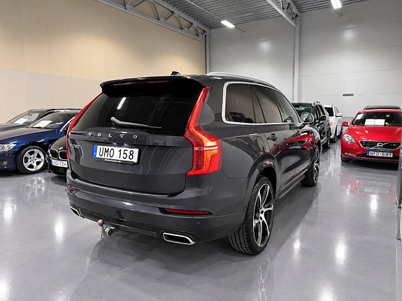 Volvo XC90 8 of 30