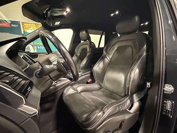Volvo XC90 20 of 30