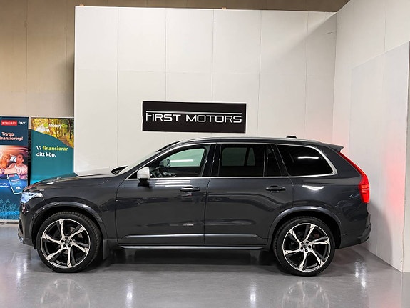 Volvo XC90 3 of 30