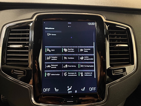 Volvo XC90 22 of 30
