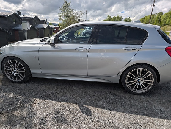 BMW 118d 3 of 4