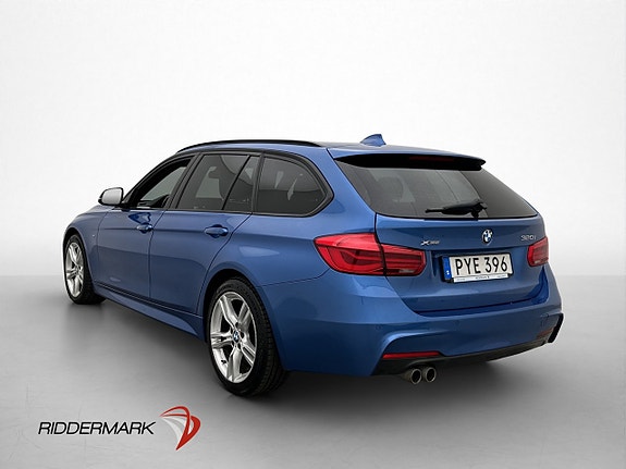 BMW 320i 5 of 30