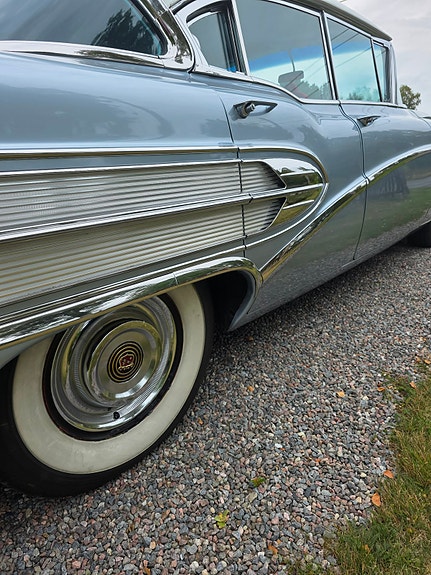 Buick Super 6 of 10