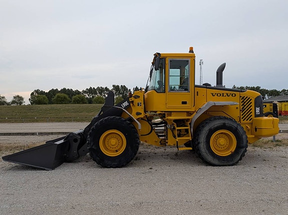 Volvo L90E - Redo för hösten och vintern! 4 of 12