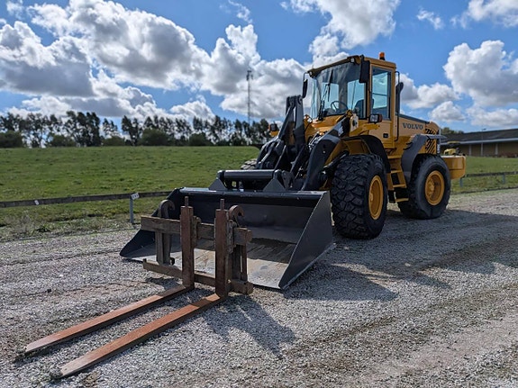 Volvo L90E - Redo för hösten och vintern! 11 of 12