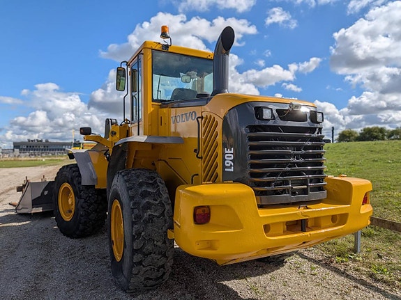 Volvo L90E - Redo för hösten och vintern! 6 of 12