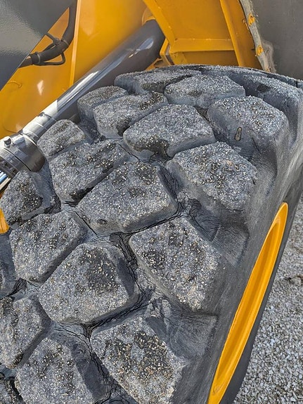 Volvo L90E - Redo för hösten och vintern! 12 of 12