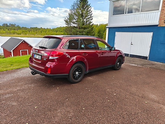 Subaru Outback 8 of 9