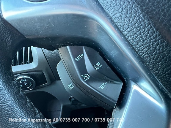 Ford Transit 29 of 30