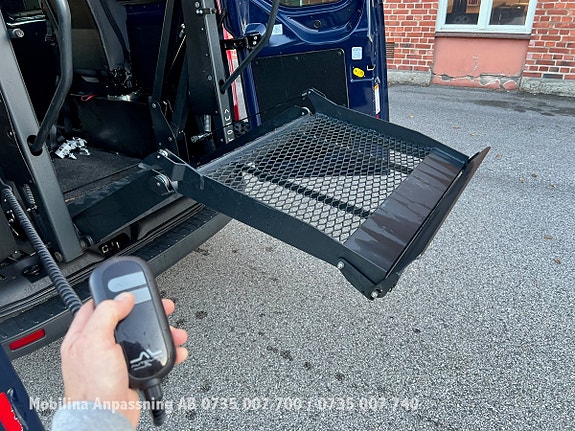 Ford Transit 13 of 30