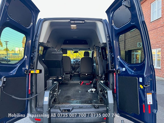 Ford Transit 16 of 30
