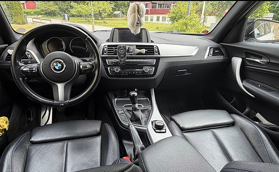 BMW 118i 5 of 5