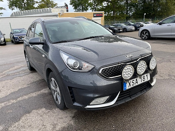 Kia Niro 2 of 5