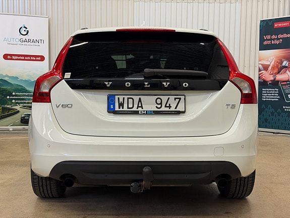 Volvo V60 6 of 17